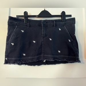 Abercrombie & Fitch mini skirt